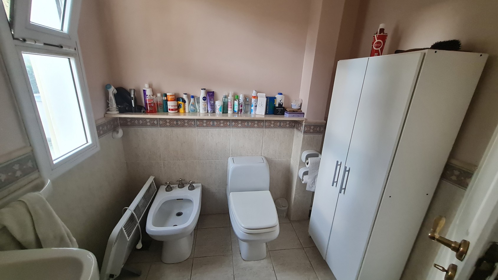 CASA EN VENTA RADA TILLY