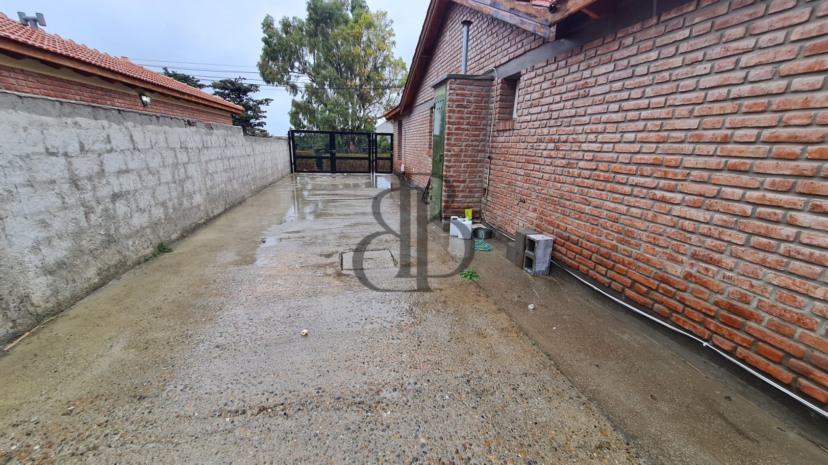 CASA EN VENTA B° MEDANOS