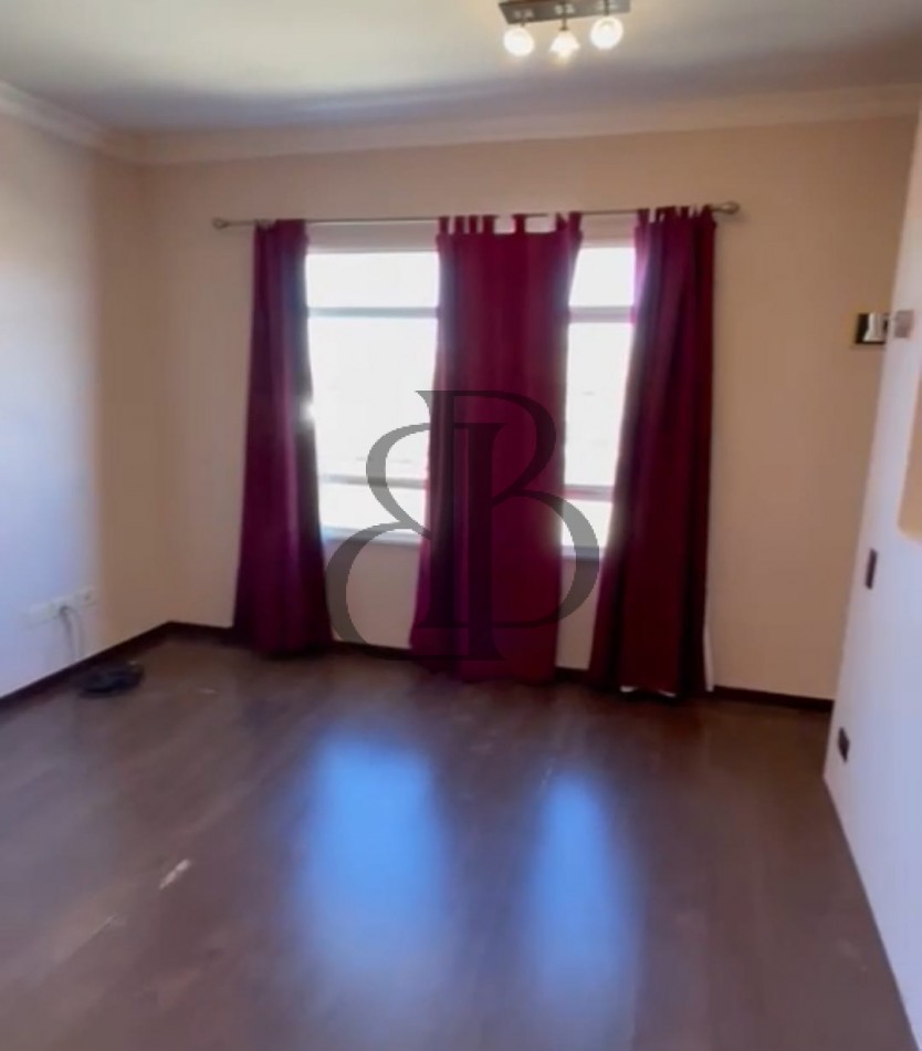 CASA EN VENTA CON PILETA EN RADA TILLY