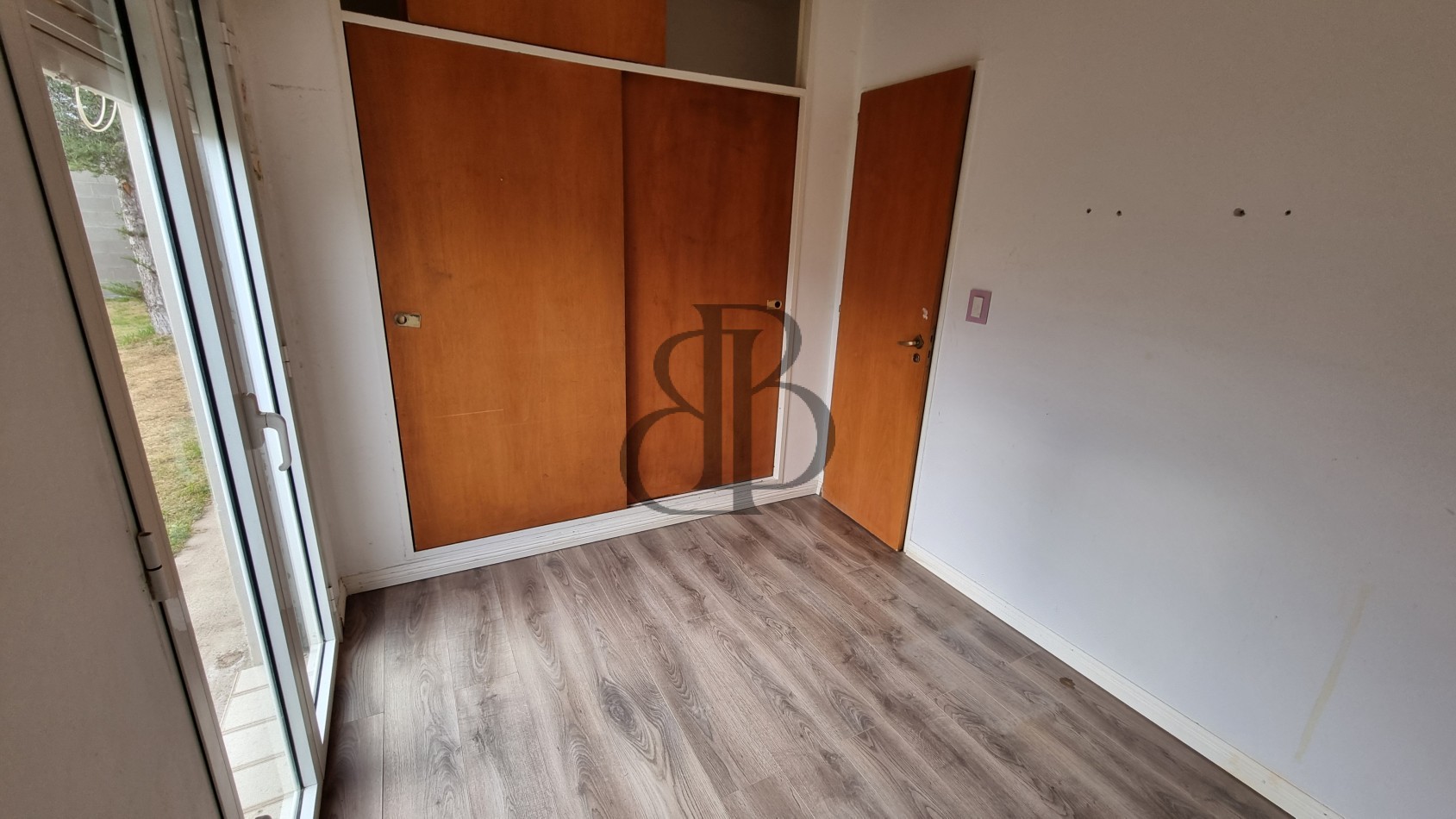 CASA EN VENTA RADA TILLY 