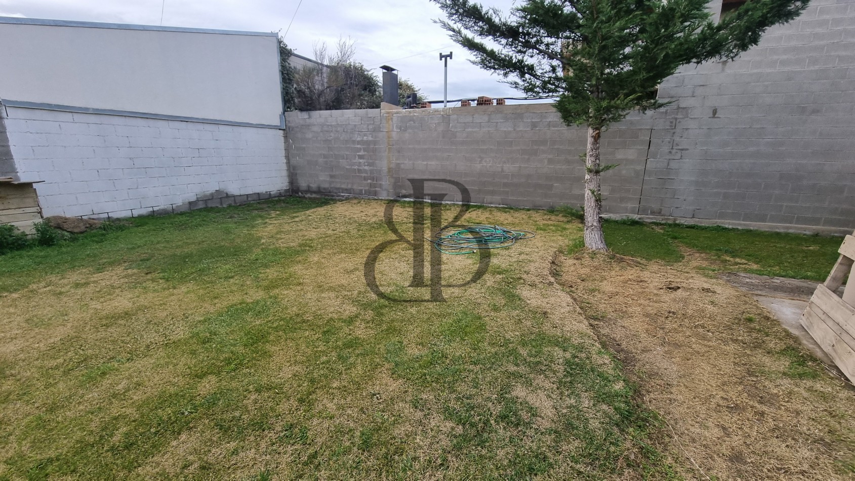 CASA EN VENTA RADA TILLY 