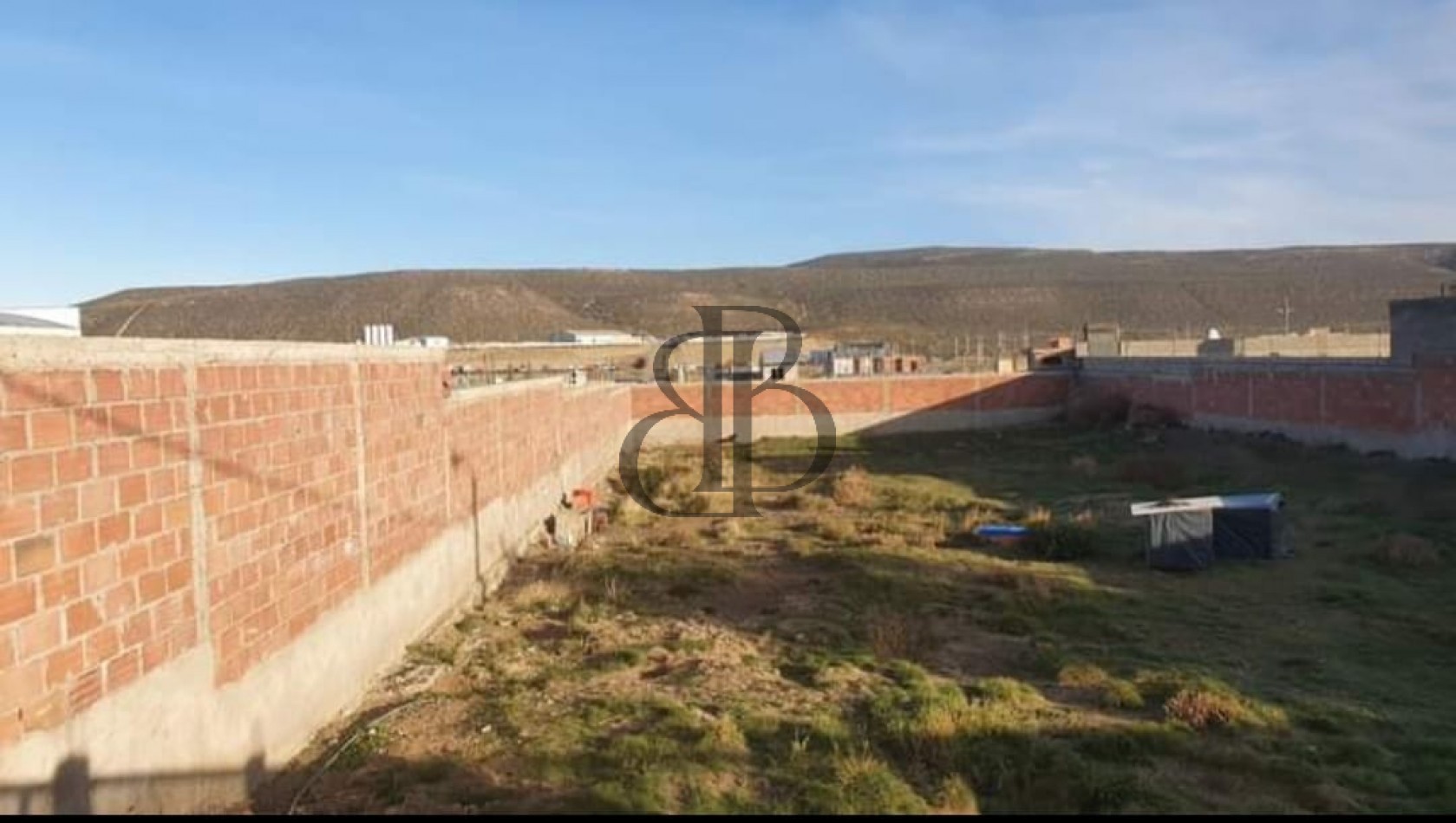 TERRENO EN VENTA EN B° ARENALES