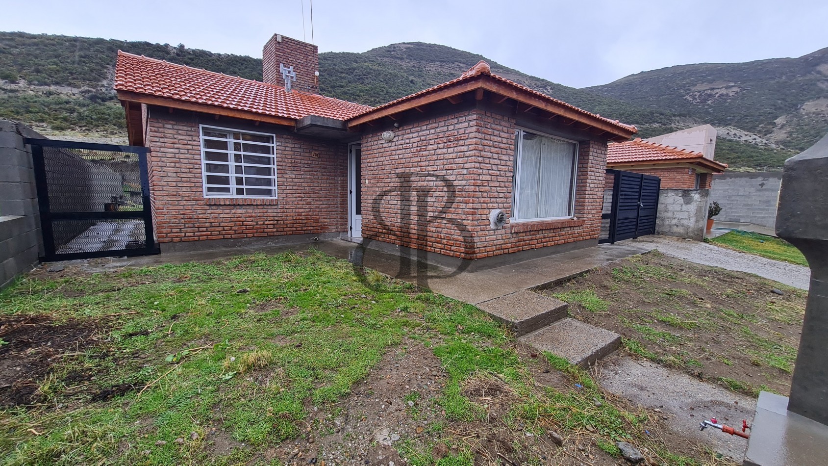 CASA EN VENTA B° MEDANOS