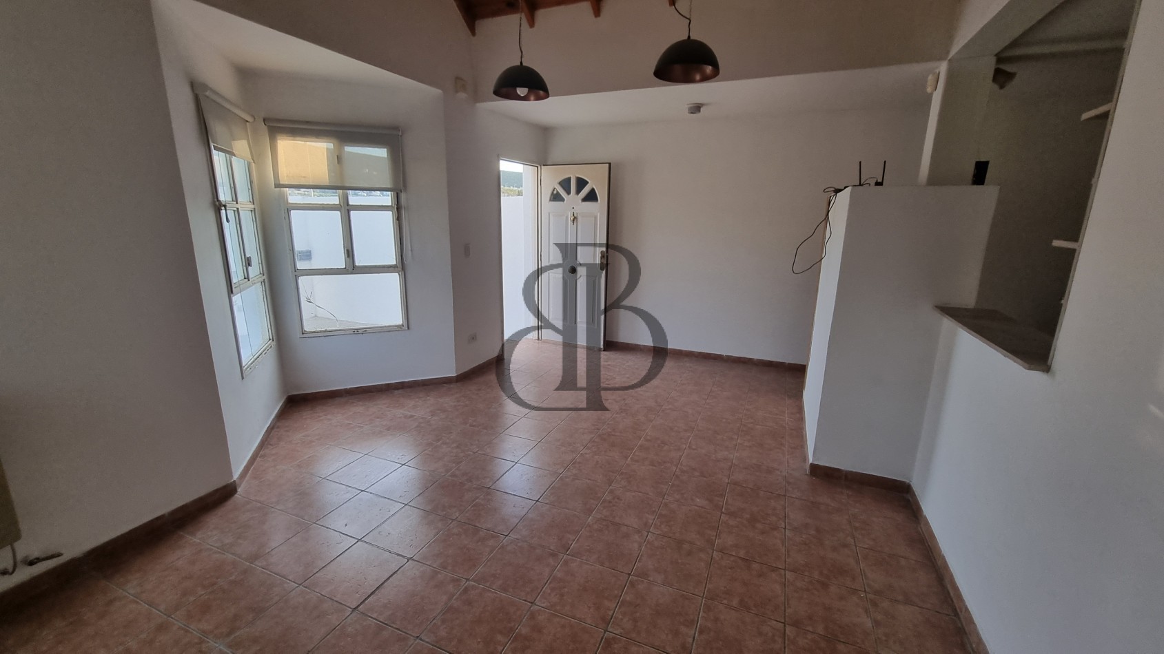 CASA EN VENTA RADA TILLY 