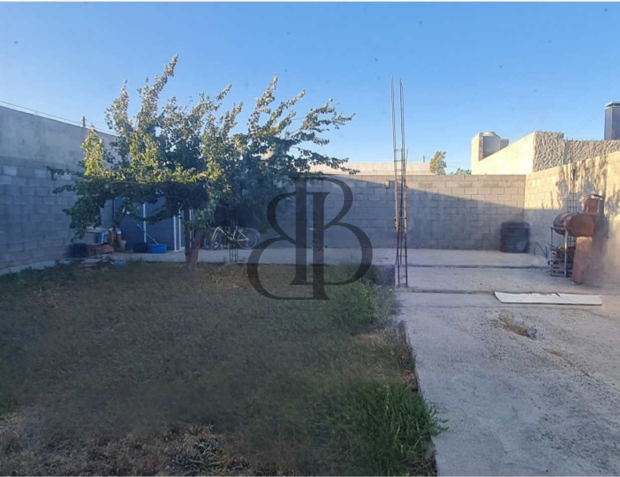 CASA EN VENTA B° PALAZZO AV J. JOSE PASO