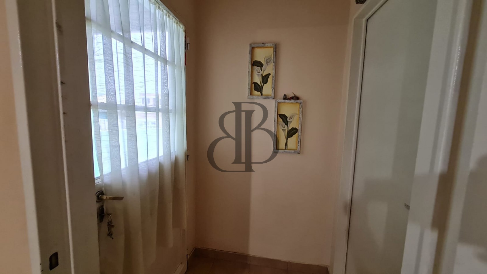 CASA EN VENTA EN B° ISIDRO LABRADOR