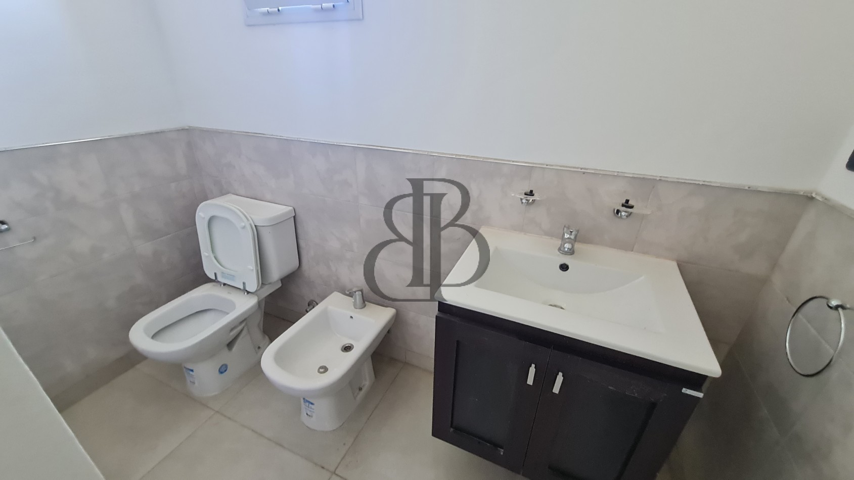 DUPLEX EN VENTA RADA TILLY