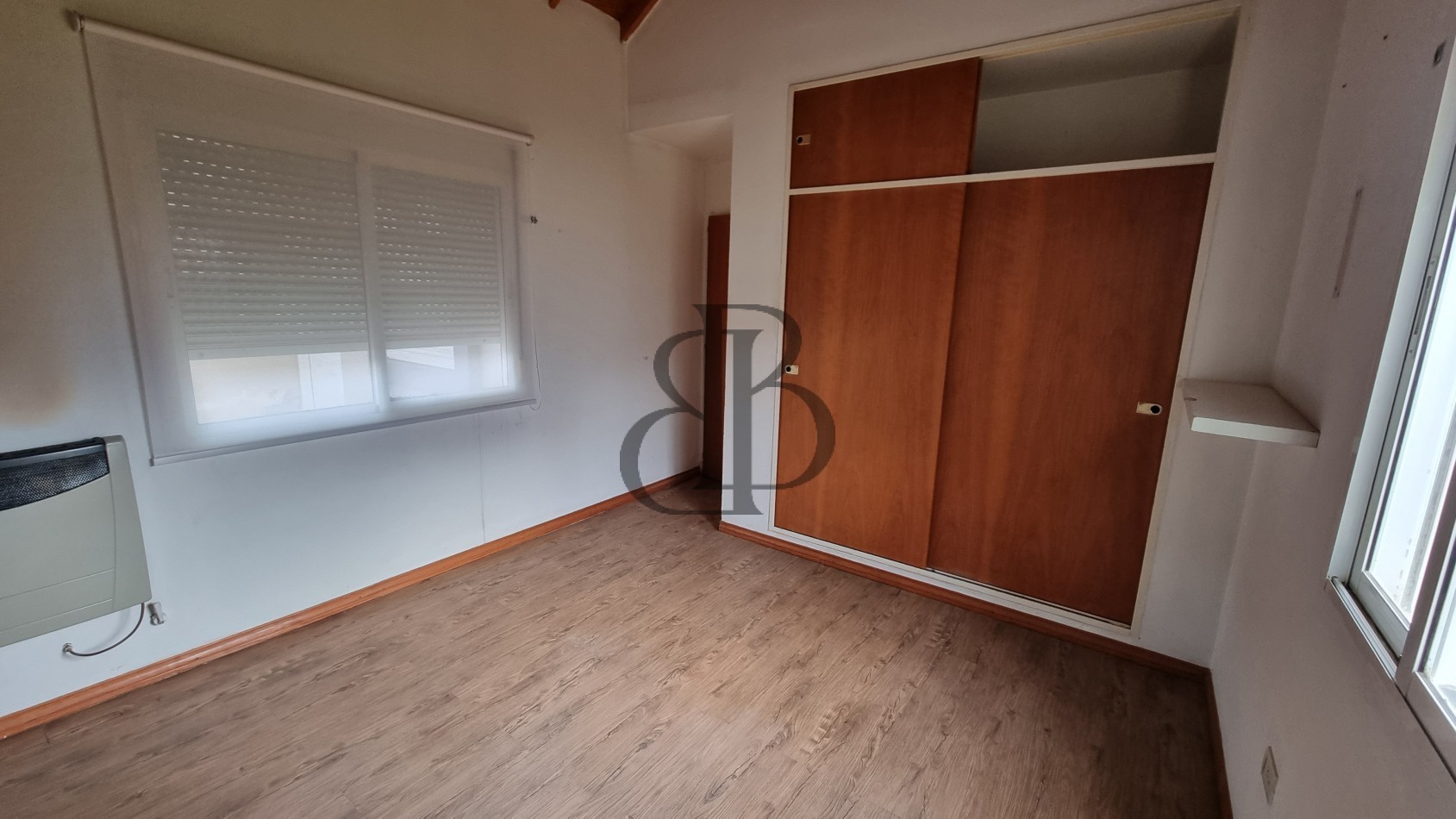 CASA EN VENTA RADA TILLY 