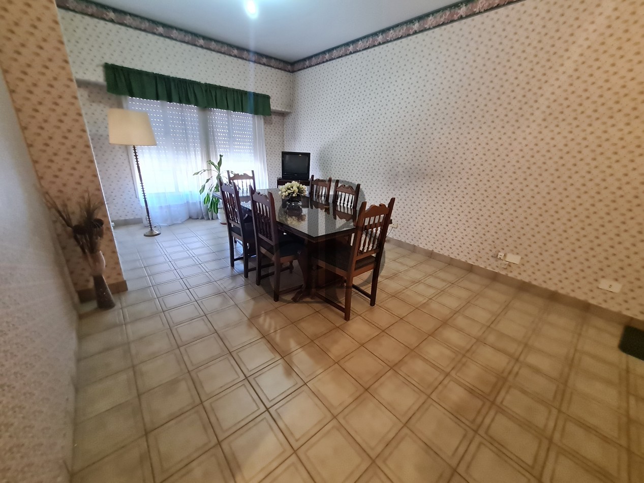 DEPARTAMENTO EN VENTA CENTRICO