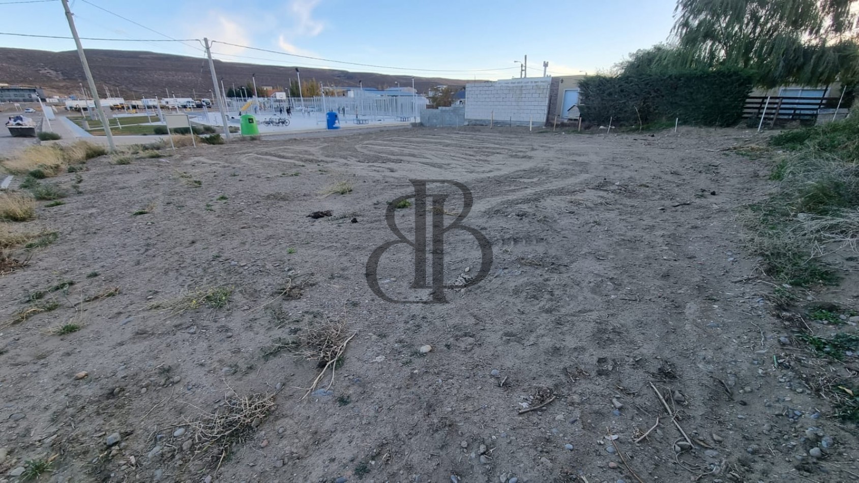 TERRENO EN VENTA BARRIO ARENALES