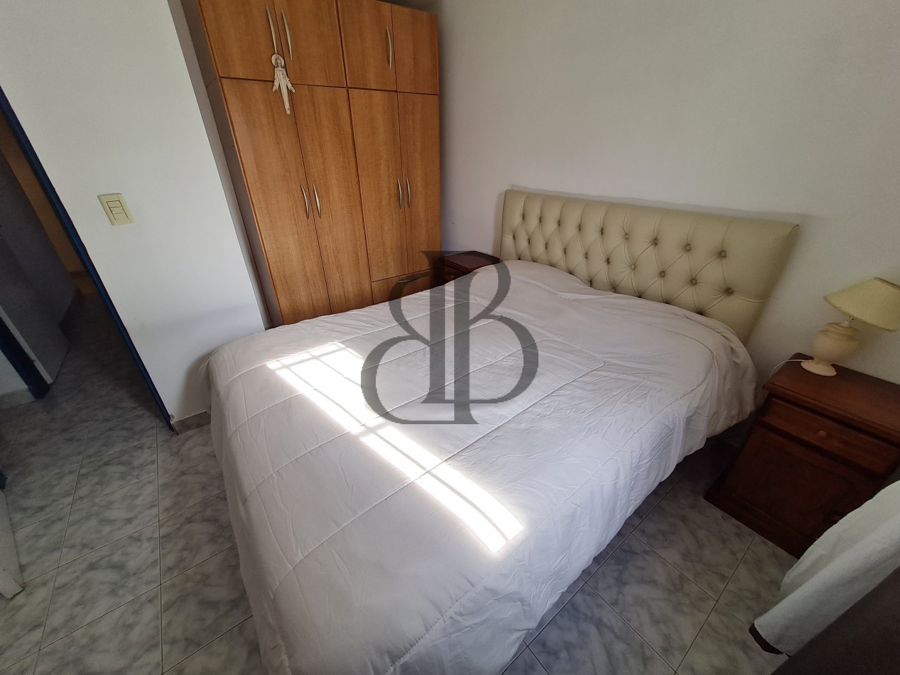 CASA EN VENTA 4 DORMITORIOS STANDART NORTE