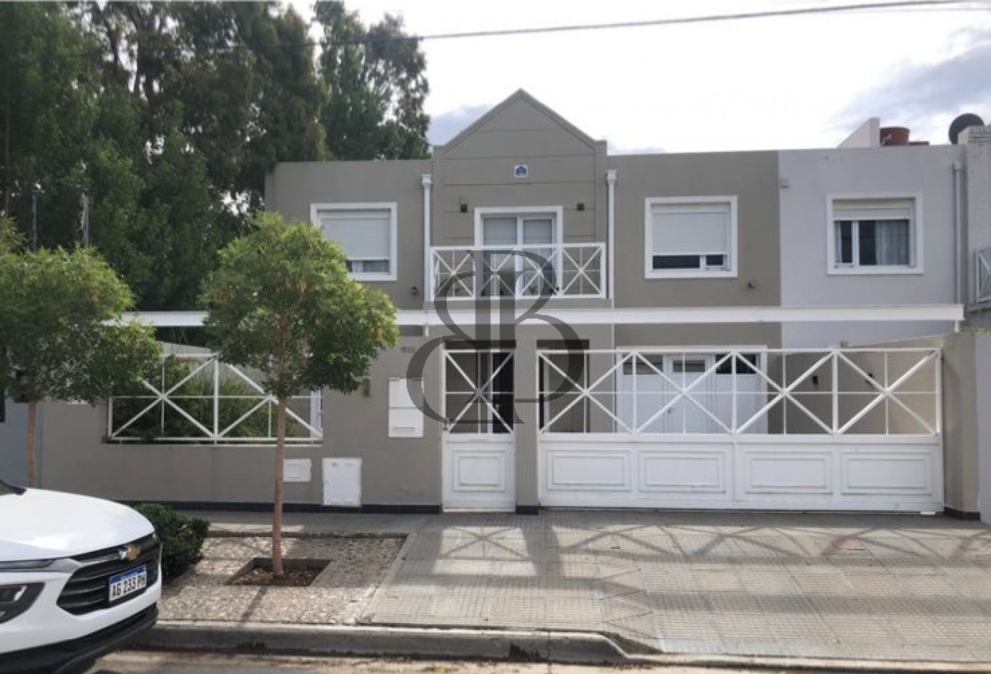 CASA EN VENTA RADA TILLY