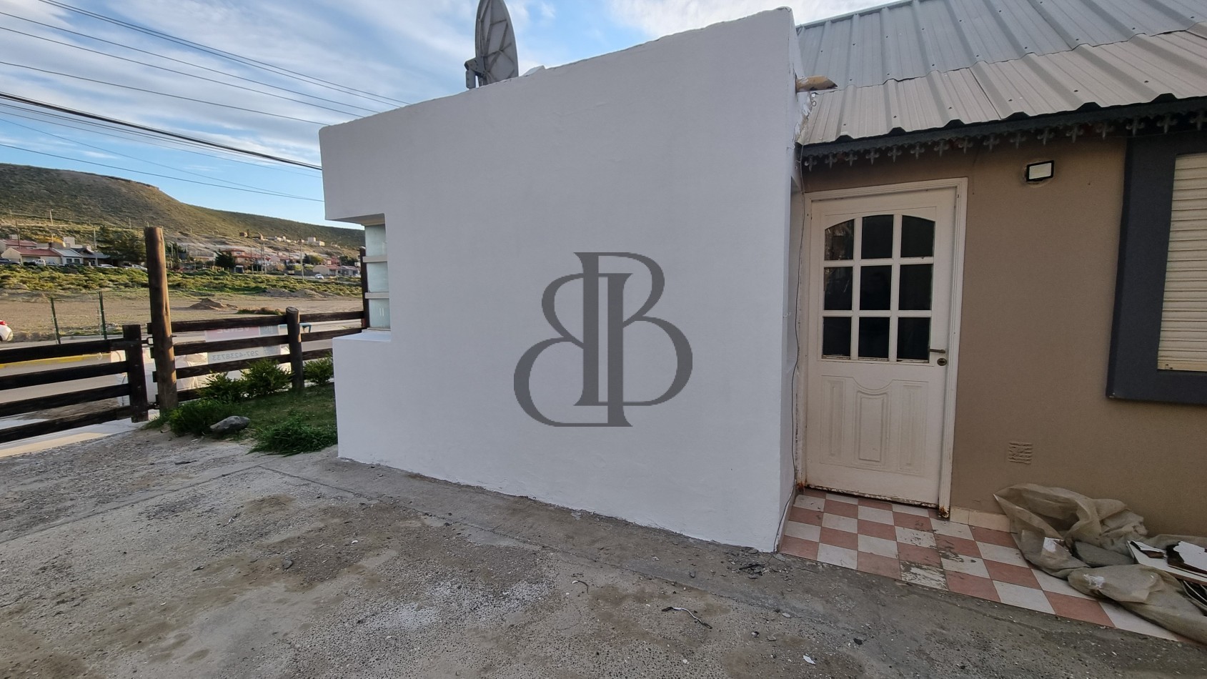 CASA EN VENTA RADA TILLY 