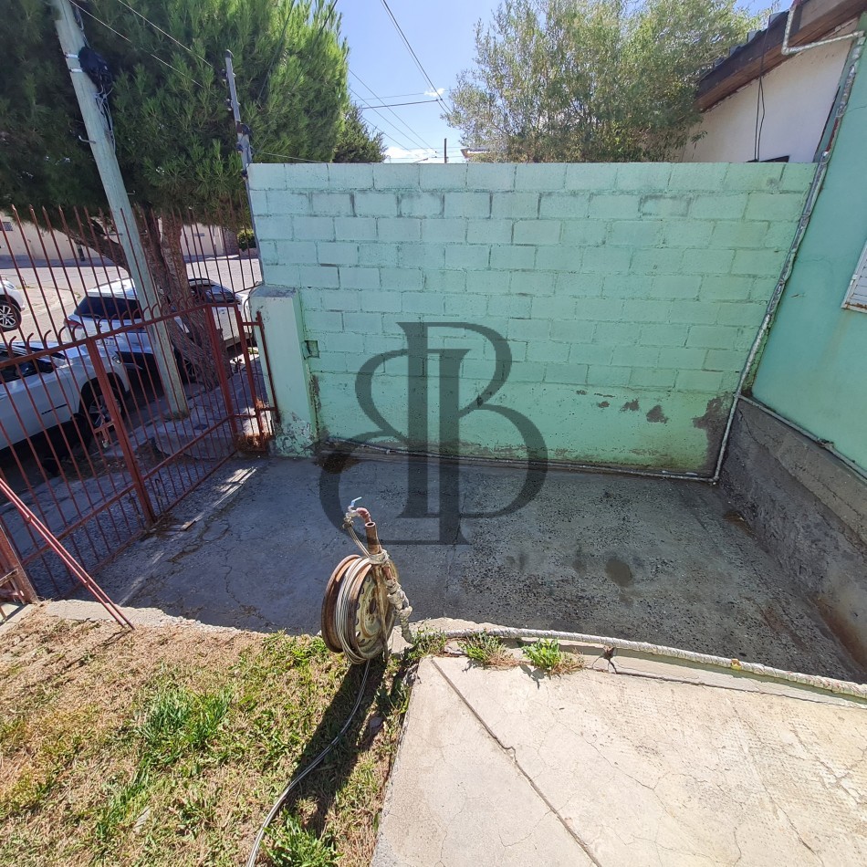 CASA EN VENTA EN B° ISIDRO LABRADOR