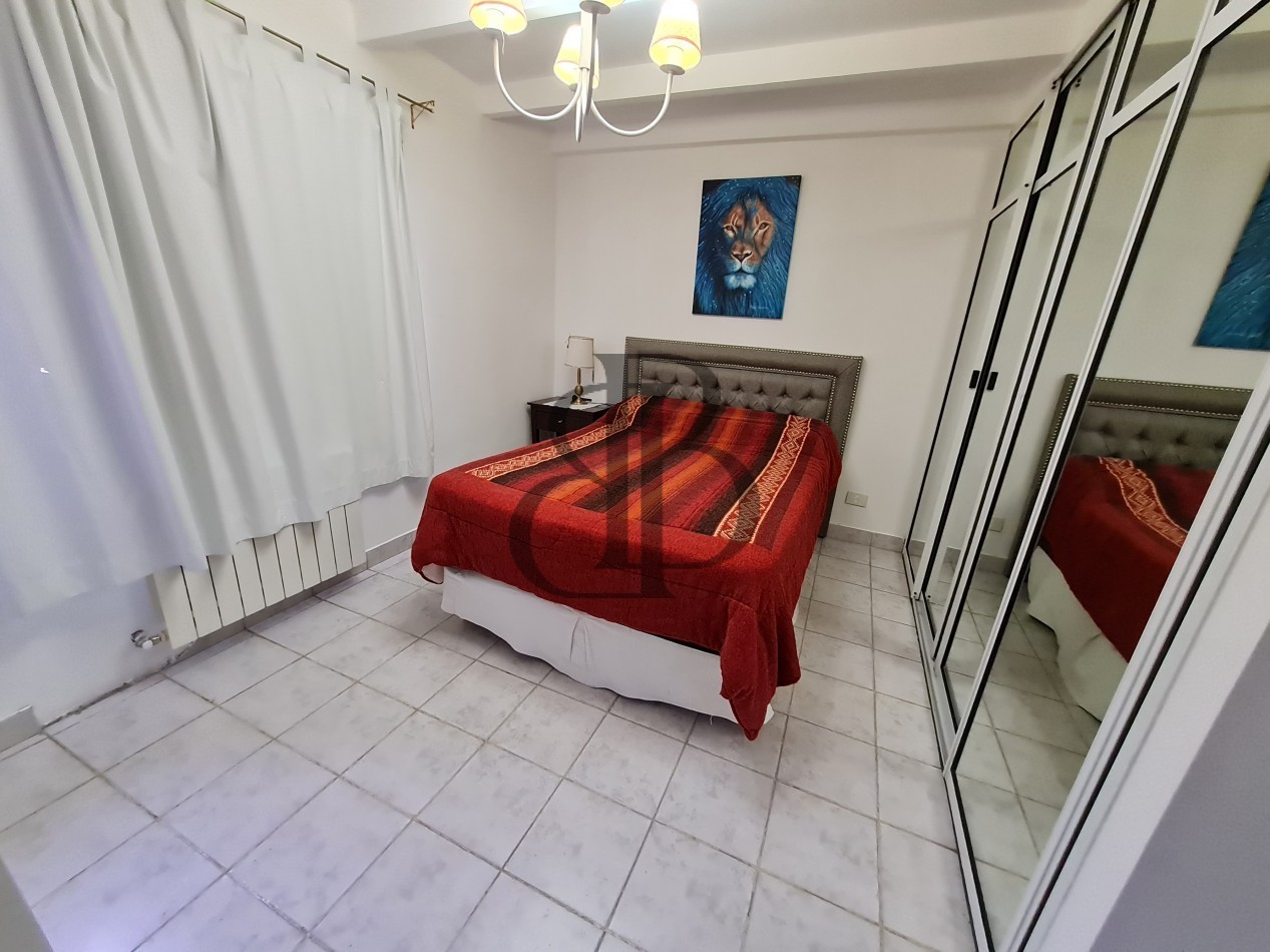 CASA EN VENTA 3 DORMITORIOS - B° DIVINA PROVIDENCIA