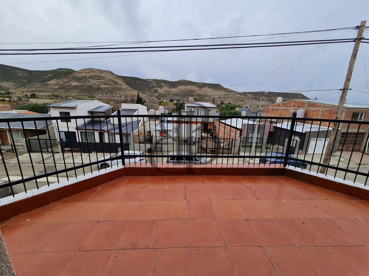 CASA EN VENTA 3 DORMITORIOS - B° DIVINA PROVIDENCIA